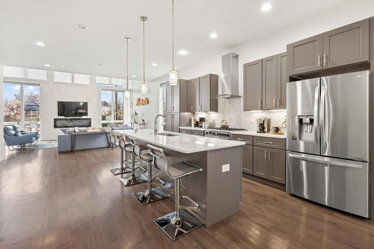 Holiday home Luxury Home With Huge Rooftop And 7 Beds Nashville