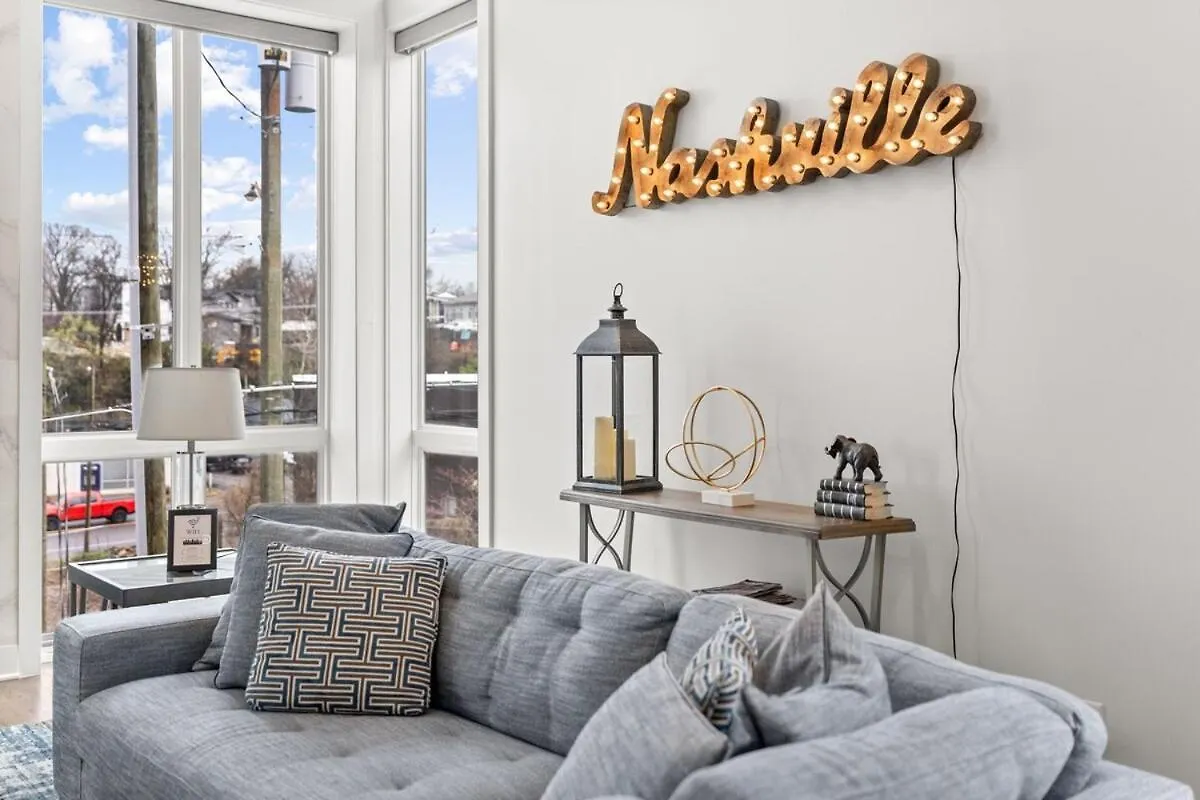 Luxury Home With Huge Rooftop And 7 Beds Nashville Holiday home