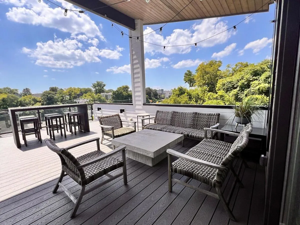 Luxury Home With Huge Rooftop And 7 Beds Nashville Holiday home
